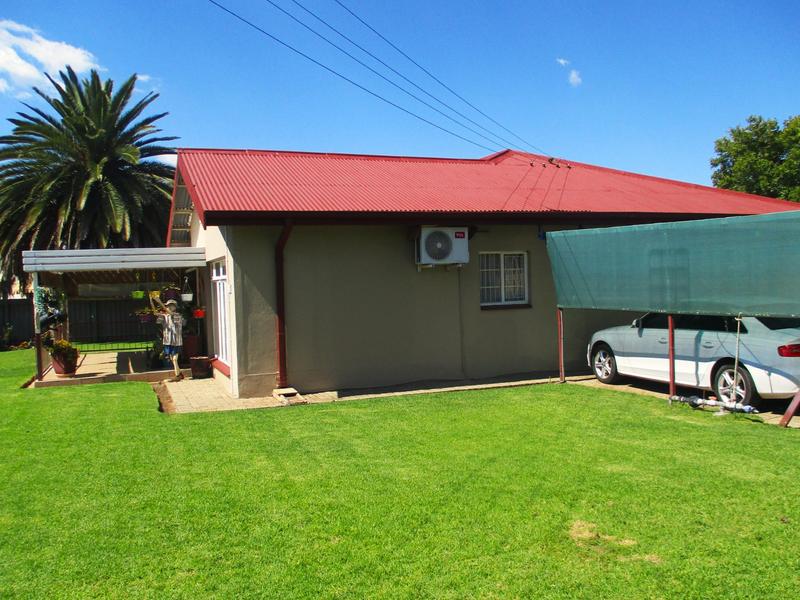 4 Bedroom Property for Sale in Hospitaalpark Free State
